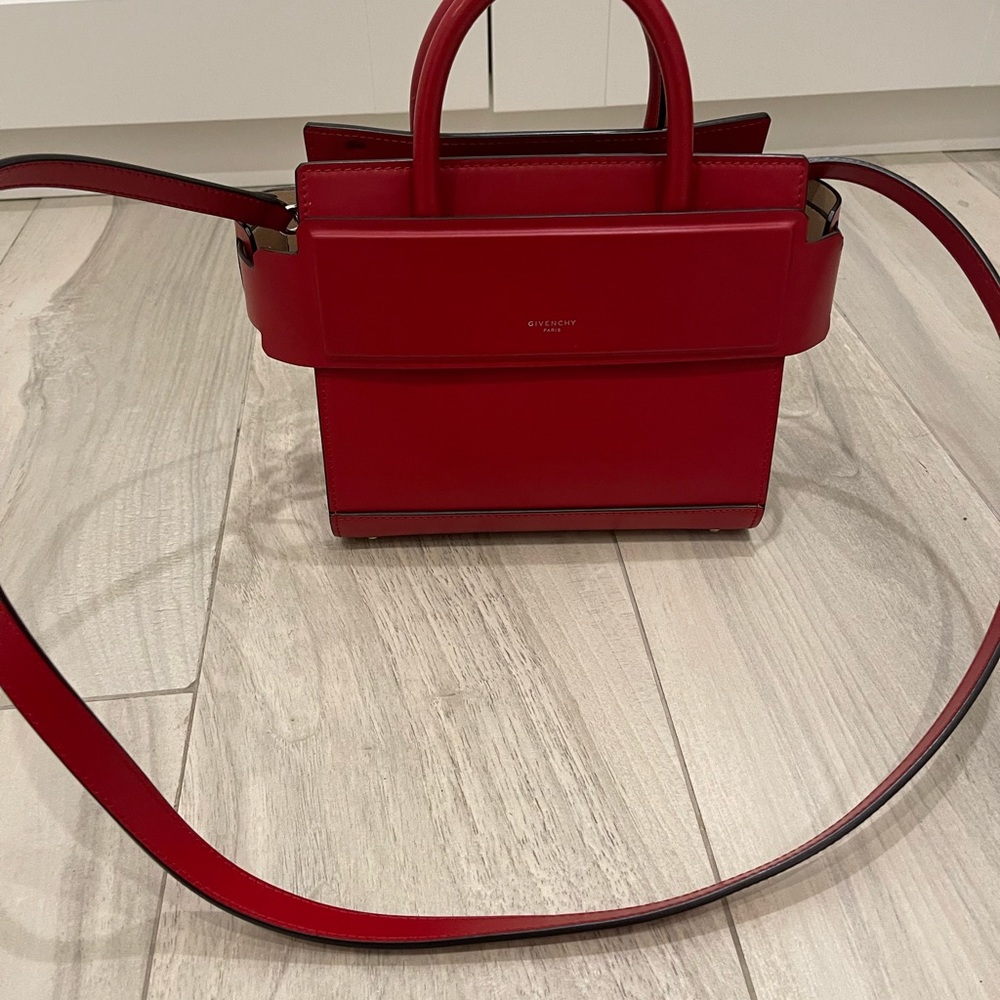 Givenchy Horizon Leather Bag Mini